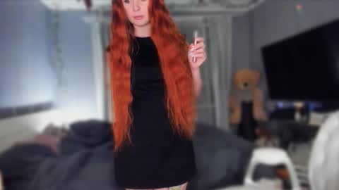 Klementinafanslyklementina6661 online show from March 26, 2026, 8:58 pm