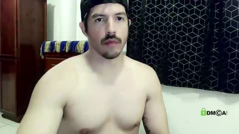 kolombianox online show from May 16, 2026, 5:48 am