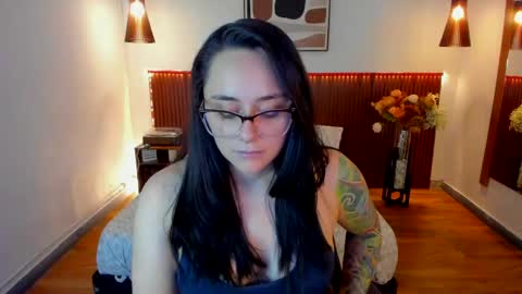Kora Shadow online show from May 7, 2026, 10:04 pm