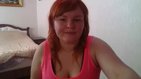 KrisryxONiks online show from June 5, 2026, 6:52 am