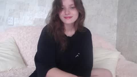 Snapshot of krissvoss chatting on July 25, 2026, 9:40 am krissvoss online show from July 25, 2026, 9:40 am