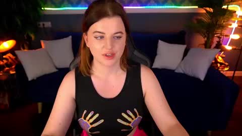 Snapshot of kristifoxy chatting on June 26, 2026, 5:17 pm kristifoxy online show from June 26, 2026, 5:17 pm