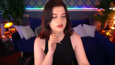 Snapshot of kristifoxy chatting on July 12, 2026, 12:40 pm kristifoxy online show from July 12, 2026, 12:40 pm
