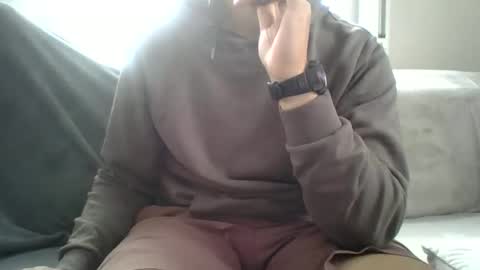 kristoffer220 online show from May 13, 2026, 8:44 am