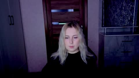 Kristy online show from June 7, 2026, 7:39 pm