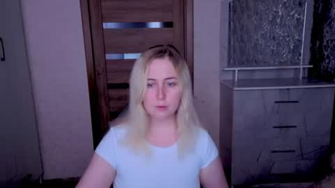 Kristy online show from June 28, 2026, 12:00 pm