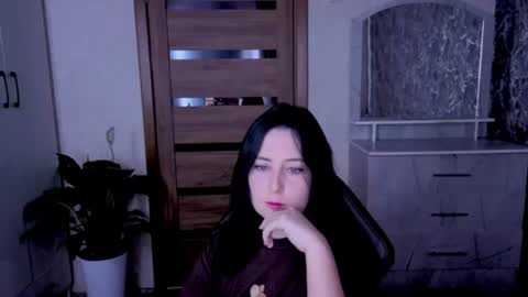 Kristy online show from July 7, 2026, 10:14 pm