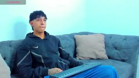 Kroy Wave  Muscle Tattoos Latino online show from June 29, 2026, 4:30 am