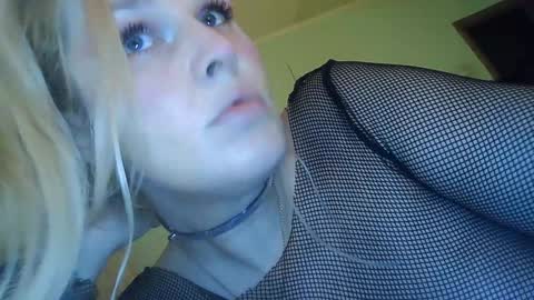 Annika  MTF ts post -op online show from January 29, 2025, 2:00 pm