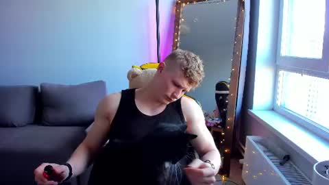 kurt_hanssen online show from July 9, 2026, 3:38 pm