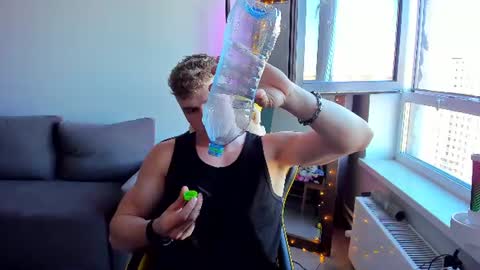 kurt_hanssen online show from July 16, 2026, 4:35 pm