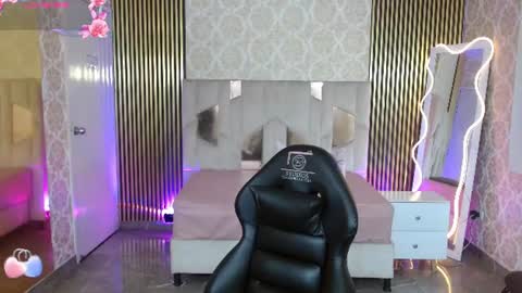 kyler_tay online show from June 28, 2026, 11:49 am