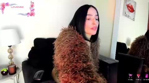 Snapshot of lace_victoria chatting on July 10, 2026, 12:26 am lace_victoria online show from July 10, 2026, 12:26 am