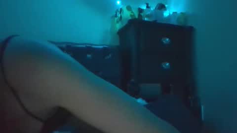 lady420777 online show from May 12, 2026, 7:49 am