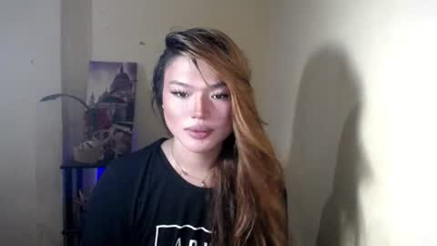Snapshot of ladyofyou_dreamxoxo chatting on July 29, 2026, 4:10 am LILY online show from July 29, 2026, 4:10 am