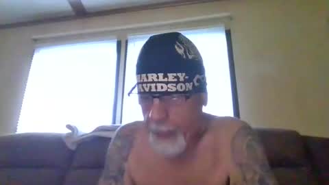 laidbackluxury online show from May 30, 2026, 11:02 pm