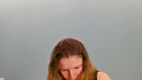 Lana online show from July 25, 2026, 11:52 am