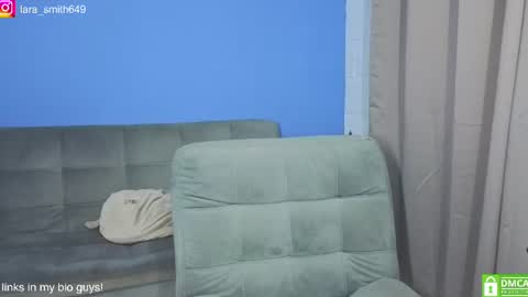 Snapshot of lara1__ chatting on June 7, 2026, 11:08 pm Lara online show from June 7, 2026, 11:08 pm