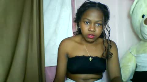 lara_belle online show from May 11, 2026, 2:45 pm