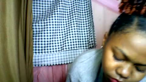 lara_belle online show from June 29, 2026, 11:16 pm