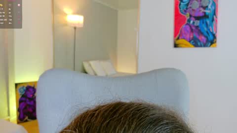 Snapshot of laralane_ chatting on June 10, 2026, 2:05 pm Lara online show from June 10, 2026, 2:05 pm