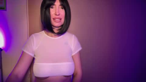 Goddess Tati Bangs Fetish online show from May 18, 2026, 10:37 pm