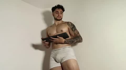 LatinBoyVIP  Colombian online show from July 14, 2026, 2:05 am