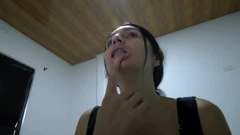 laura  online show from July 13, 2026, 2:53 pm
