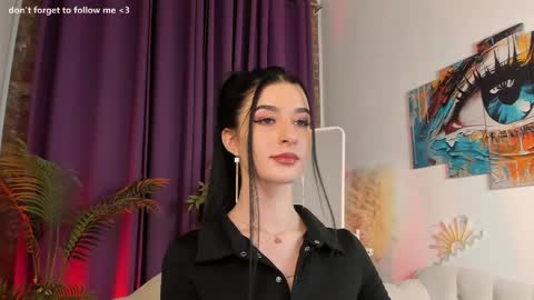Laura online show from May 11, 2026, 9:45 pm