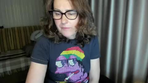 Snapshot of lauraoven1 chatting on May 13, 2026, 6:38 pm Lauraoven1 online show from May 13, 2026, 6:38 pm