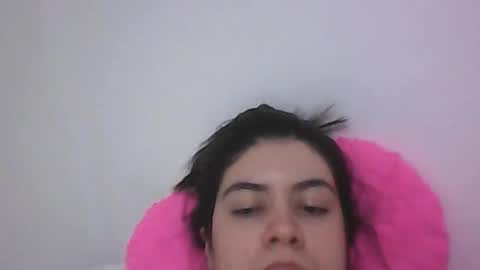 lauratobon6 online show from June 17, 2026, 6:49 am