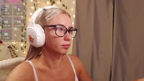 Mia online show from August 2, 2026, 7:01 pm