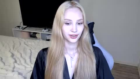 Snapshot of laylapretty001 chatting on June 11, 2026, 5:05 am LaylaPretty001 online show from June 11, 2026, 5:05 am