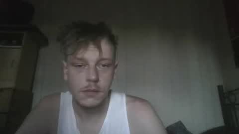 leemanz12 online show from February 15, 2026, 8:24 am