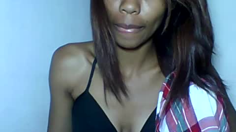leeromi online show from June 12, 2026, 6:18 pm