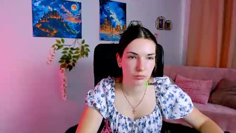 Leila online show from July 6, 2026, 8:33 am