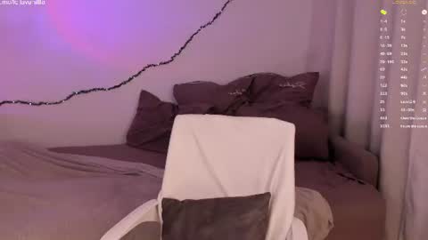 leilalafleur_ online show from July 14, 2026, 10:21 am