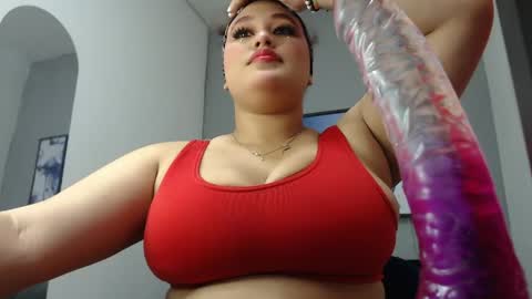 leilasosexy online show from June 3, 2026, 2:33 pm