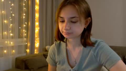 Lelia online show from June 26, 2026, 7:51 pm