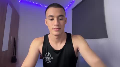 leo_delveyy online show from July 22, 2026, 6:49 am