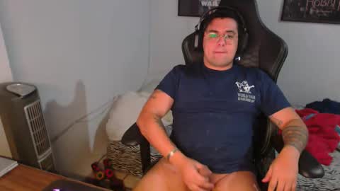 leo_star69 online show from November 30, 2025, 7:56 am