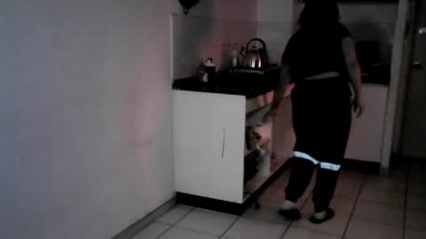 leonorfox online show from July 12, 2026, 11:51 pm