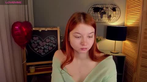 lexxxyone online show from February 19, 2025, 3:05 pm