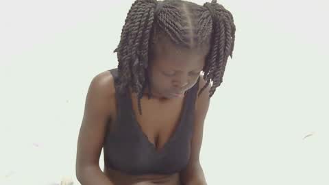 laylani69 online show from June 26, 2026, 6:29 am