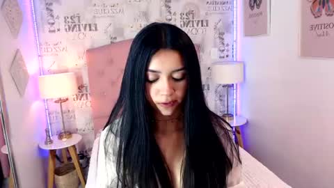 Lia 3 online show from July 7, 2026, 12:09 pm