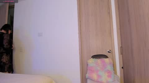 Snapshot of liahkimi chatting on May 5, 2026, 12:07 am Lia online show from May 5, 2026, 12:07 am