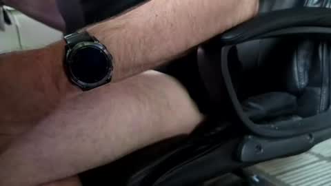 lickerxx46 online show from July 9, 2026, 3:49 pm