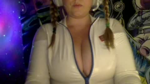 lidlblonde online show from June 27, 2026, 4:06 am