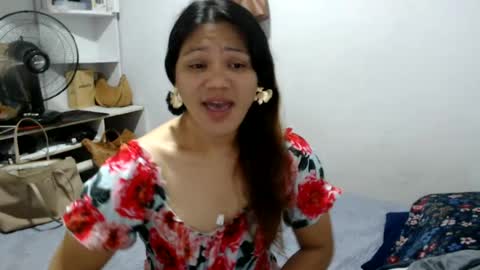 liebewendy2026 online show from June 12, 2026, 12:20 am