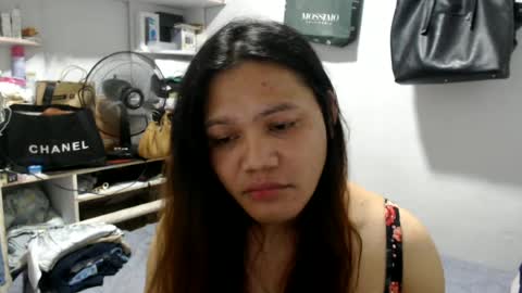 liebewendy2026 online show from June 22, 2026, 3:25 am
